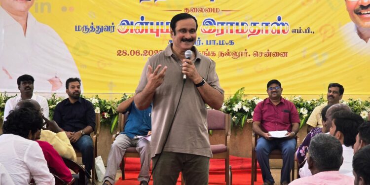 பாமக தலைவர் அன்புமணி ராமதாஸின் டெல்லி பயணம்: பாஜக தலைவர்களுடனான சந்திப்பின் பின்னணி!