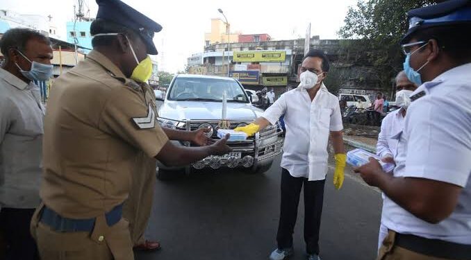 முதல்வர் ஸ்டாலின் கட்டுப்பாட்டில் உள்ள காவல்துறையால் மக்களிடையே பின்னடைவை சந்தித்து வரும் திமுக!