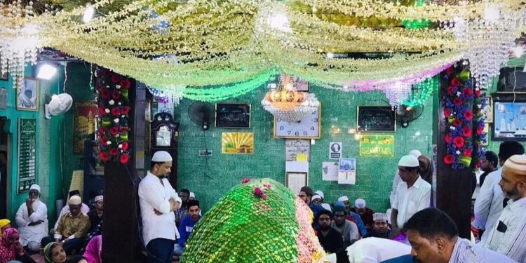 நாகூர் தர்காவில் மொஹரம் பண்டிகை: சிறப்பு தொழுகையுடன் ஆன்மிக நல்லிணக்கம்!