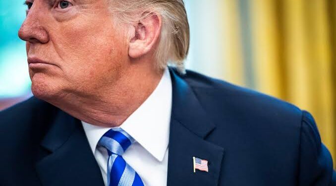 அமெரிக்க அதிபர் டொனால்ட் டிரம்பிற்கு ‘க்ரானிக் வெனஸ் இன்சஃபிசியன்ஸி’ நோய் கண்டறியப்பட்டது