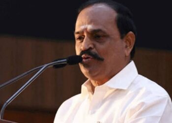 1998-ல் பாஜக ஆட்சியைக் கவிழ்த்தது வரலாற்றுப் பிழை: ஜெயலலிதா மீது கடம்பூர் ராஜு கடும் விமர்சனம்