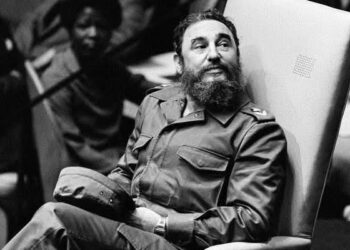 பிடல் காஸ்ட்ரோ: உலக வல்லரசுக்கு எதிராக உறுதியுடன் நின்ற சோசலிச மாவீரன்