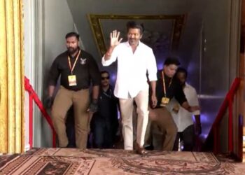 தமிழக வெற்றிக் கழகத்தின் 2வது மாநில மாநாடு மதுரையில் கோலாகல தொடக்கம்