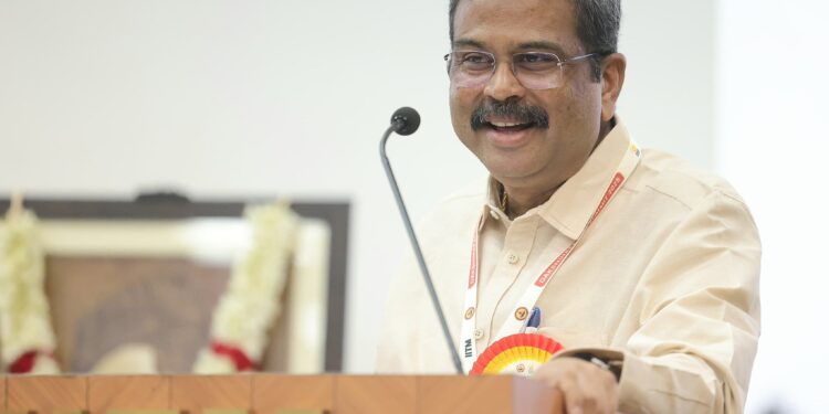 SSA கல்வி நிதி மறுப்பை அரசியல் பிரச்சனையாகக் பேசிய மத்திய அமைச்சர் தர்மேந்திர பிரதான்