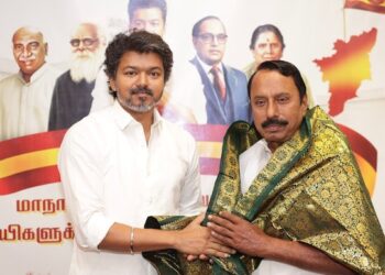 தமிழக அரசியலில் புயல்: செங்கோட்டையன் ராஜினாமாவுக்குப் பின் தவெகவில் இணைவு – எம்ஜிஆர் காலம் திரும்புகிறதா?