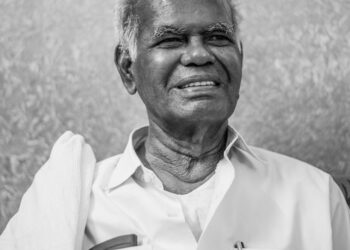 விடைபெற்றார் ‘வாழ்நாள் போராளி’!