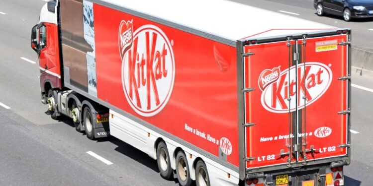 ஈஸ்டர் முன் ஐரோப்பாவில் “சாக்லேட் திருட்டு”: 12 டன் கிட்கேட் லாரி மர்மமாக மாயம்