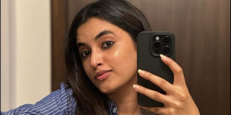 சமூக ஊடகங்களில் பணம் கொடுத்து ட்ரோல் செய்கிறார்கள்: நடிகை பிரியங்கா மோகன் குற்றச்சாட்டு!