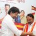 தவெகவில் கரைகிறதா அதிமுக?
