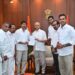 ஆட்சியமைப்பில் தாமதம்: ஆளுநரின் மௌனம், அரசியல் கணக்கில் புதிய கட்டத்தை தொடங்கியதா பாஜக?