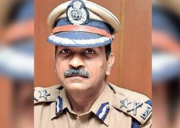 யார் இந்த மகேஷ்குமார் அகர்வால்? – தமிழகத்தின் புதிய சட்டம் ஒழுங்கு டிஜிபி