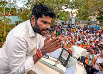 அண்ணாமலை புதிய கட்சி தொடங்கப் போவதாக தகவல் – 50 லட்சம் உறுப்பினர்கள் இலக்கா?