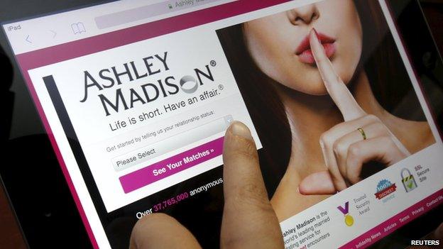 Ashley Madison: திருமண உறவுகளைத் தாண்டிய ரகசியத் தேடல்கள் அதிகரிப்பது ஏன்? இந்தியாவில் காஞ்சிபுரம் வரை விரியும் ‘Discreet Dating’ கலாசாரம்