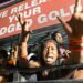 “15–20 ஆண்டுகளாக உழைக்கிறோம்; எங்களுக்கு என்ன கிடைத்தது?” — தமிழக தூய்மைப் பணியாளர்களின் ஊதியத்தை உடனடியாக மறுசீரமைக்க வேண்டிய நேரமா?