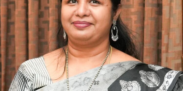 மணிமாலை விற்ற கைகளில் இனி விவசாய நிலம்: நன்னிலம் திட்டத்தில் நரிக்குறவர் பெண்களின் வாழ்வாதாரத்திற்கு புதிய பாதை