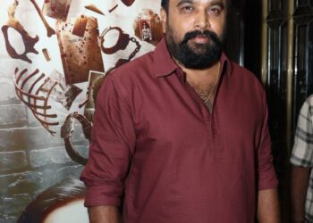 வதந்தி சீசன் 2: சசிகுமார் ஏற்கும் புதிய அவதாரம்… ஓடிடி குற்றப்புலனாய்வு உலகில் புதிய எதிர்பார்ப்பை உருவாக்குமா?