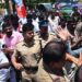 முதலில் அறைந்தது காவலர்; திருப்பி அறைந்த இளைஞர் கைது: தஞ்சை சம்பவம் எழுப்பும் கேள்வி – சட்டத்தின் அதிகாரத்திற்கு எல்லை எது?