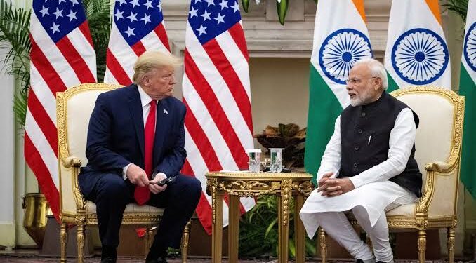 அமெரிக்கக் கனவிலிருந்து விலகுகிறார்களா இந்திய மாணவர்கள்? விண்ணப்பங்கள் சரிவு – டிரம்பின் விசா கட்டுப்பாடுகள் ஏற்படுத்தும் புதிய தாக்கம்