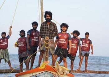 மண்டாடி பேசும் சூழலியல் அரசியல்: கடல் வெறும் காட்சியல்ல… அது ஒரு வாழ்வியல்!