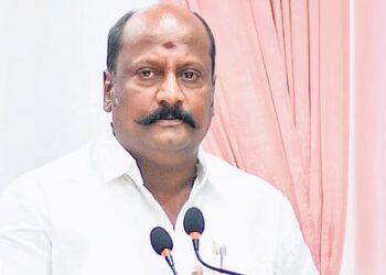 தவெக ஆட்சியிலும் RTI-க்கு தகவல் மறுப்பா? பயணவழி உணவக வருவாய், ஆய்வு விவரங்களை வெளியிட மறுத்ததாக குற்றச்சாட்டு